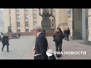 Чёт движуха такая пошла. - Русик Батькович