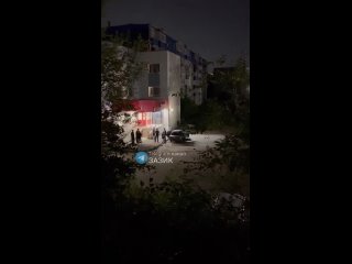 🪓 Геймеры с топорами мешают спать жителям самого крупного района в Кургане  Жители дома №14 в шестом микрорайоне... (видео)