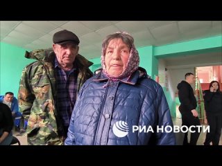 "В кошельке в сумке было 850 рублей, и те выгребли последние"    Эвакуированная жительница курского села Казачья Локня... (видео)