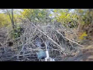 🔥 УНИЧТОЖЕНИЕ ВРАЖЕСКОЙ ТЕХНИКИ НА КРАСНОАРМЕЙСКОМ НАПРАВЛЕНИИ  🧨 Операторы расчета FPV батальона им. Максима... (видео)