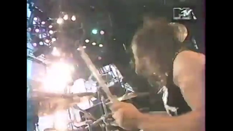 Skid Row Makin A Mess, Psycho Love Youth Gone Wild, Live at Monsters Of Rock 1992 + Interview w, Seb