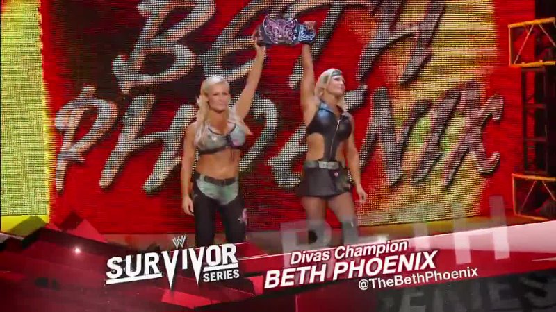 Beth Phoenix vs Eve Torres Survivor Series