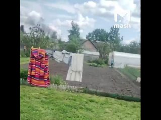 Ми-8 упал на территорию заброшенного химического предприятия на окраине посёлка Нарышкино. Пилот до последнего уводил... (видео)