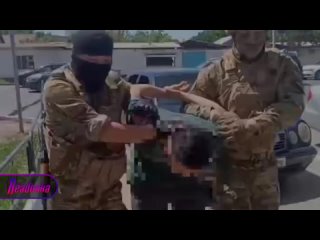 Киргизского блогера-русофоба, который устраивал скандалы из-за вывесок на русском в общепите, задержали за разжигание... (видео)