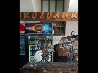 «Кавказская пленница» выгнала русского воина — администрации ульяновской кафешки не понравилось, что мужчина в военной... (видео)