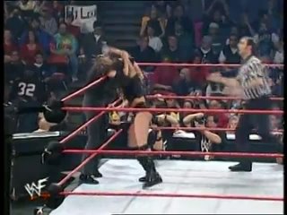 (WWEWM) WWF No Way Out 2001 - Stephanie McMahon-Helmsley vs Trish Stratus