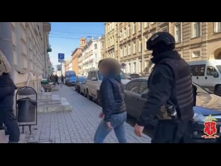 В Санкт-Петербурге возбуждено уголовное дело о коррупции среди сотрудников полиции на метрополитене. Следственный... (видео)