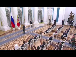 В Кремле наградили первую женщину, которая получила звание Героя России в рамках проведения СВО    Владимир Путин... (видео)