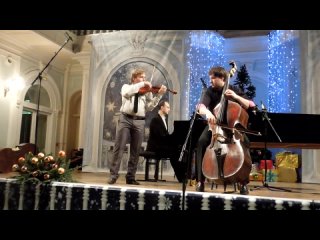 Евгений Субботин (скрипка) Григорий Кротенко (контрабас)