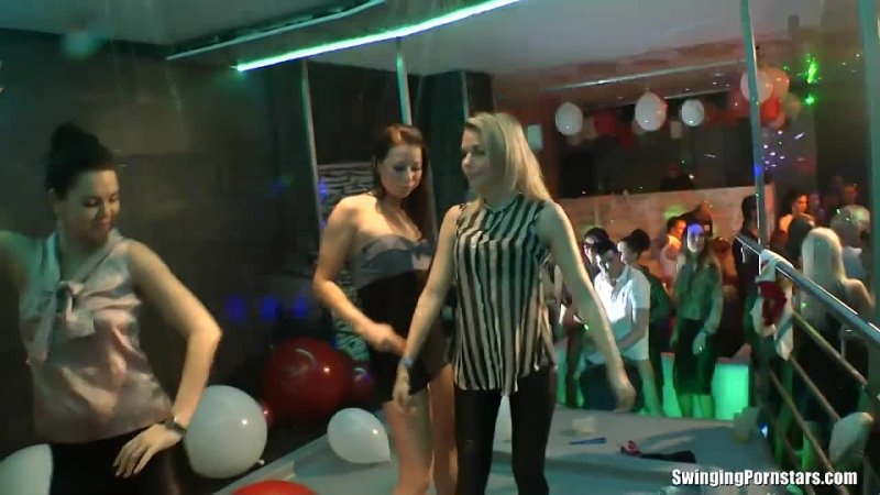Порно секс вечеринка sex Party Europorn Birthday Bang Part 4 Lesbo Cam (2014)