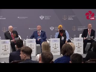 В 2024 за обеспечение нелегальной миграции возбудили 918 уголовных дел на должностных лиц, из них 707 — на сотрудников... (видео)