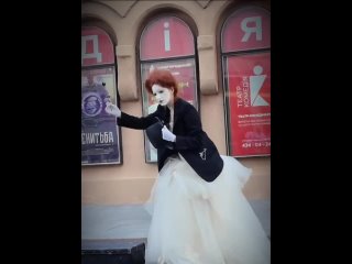 😍 Уличные мимы на Покровке! Класс! (видео)