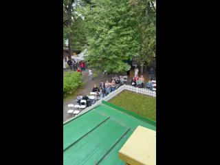 Завершили сезон фестиваля «Музыка балконов».   Прошел концерто в Большом Болдине — солисты Нижегородской филармонии с... (видео)