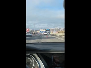 И на вашей улице перевернется грузовик с пивом - Кристина Гапченко