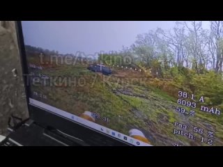 Что происходило сегодня утром в курском приграничье — кадры уничтожения вражеской техники, пытавшейся ползти в прорыв  ... (видео)