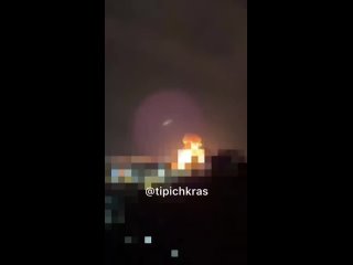 В Сочи во время атаки беспилотников погибла женщина  Минувшей ночью Сочи был массово атакован беспилотниками.  Из-за... (видео)