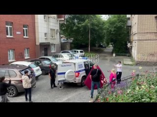 В Екатеринбурге полиция закрыла подпольный бордель.  На улице Восточной, 6 правоохранители обнаружили нелегальный... (видео)