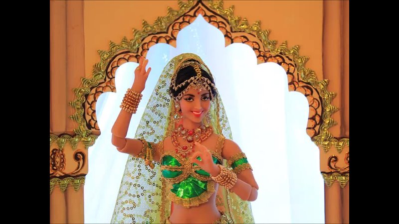 Видео-мультфильм с танцем куклы Индианки