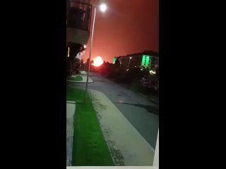❗️Украина этой ночью атаковала Сочи — погибла женщина    Этой ночью ВСУ нанесли масштабный удар БПЛА «Лютый-196» по... (видео)