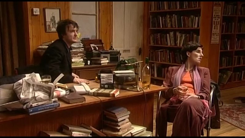 Книжный магазин Блэка / Black Books (1 сезон, 2 серия) "Первый день Мэнни (Manny's First Day)"