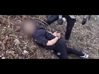 Силовики задержали 10 россиян, обеспечивавших работу мошеннических кол-центров. Членов банды схватили в Московском... (видео)
