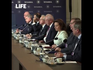 Появилось видео с переговоров делегаций Украины и России в Стамбуле. Мероприятие проходит в закрытом формате.    На... (видео)