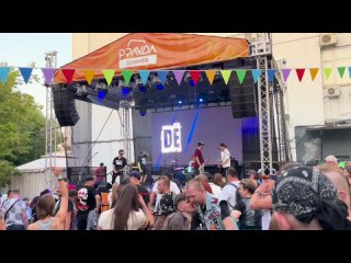 Dёргать! - Где беломора достать?