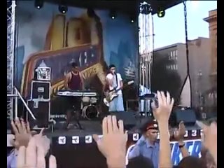 Noize MC - Волгоград 2010/кури бамбук фристайл/ разъеб ментов