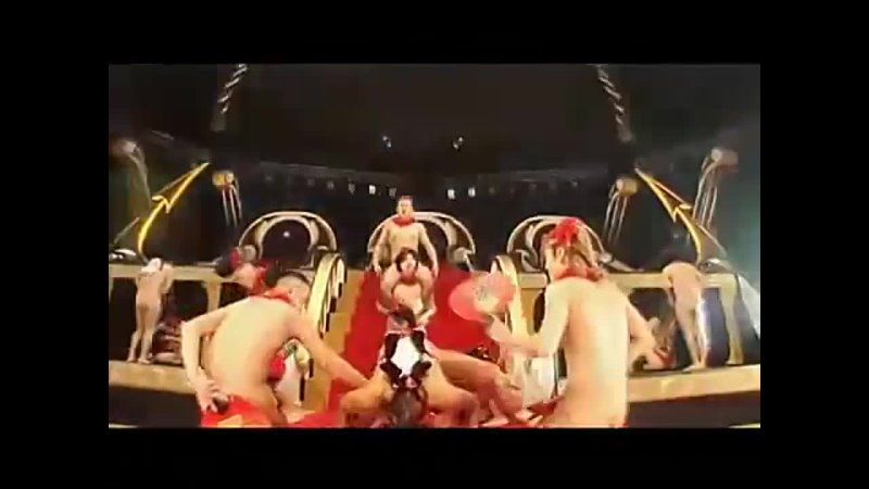 Epic Japanese Hide-penis Dance