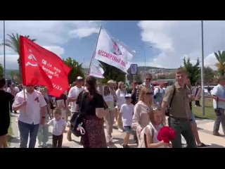 Шествия "Бессмертного полка" прошли в турецком городе Ташуджу, неподалеку от строящейся АЭС "Аккую", а также впервые –... (видео)