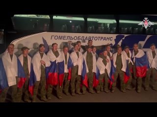 Трое жителей Свердловской области вернулись из плена на Украине.  Об этом рассказала уполномоченный по правам человека... (видео)