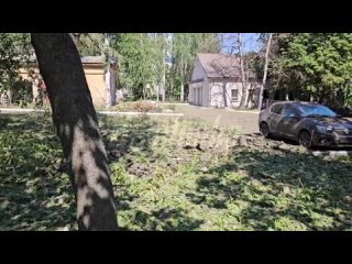 Обстановка на месте прилета в центральном районе Донецка    На кадрах Readovka — первые минуты после прилета у... (видео)