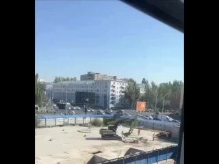 В Ростове началась подготовка площадки для строительства фонтана на площади Ленина перед гостиницей «Амакс».    Победу... (видео)