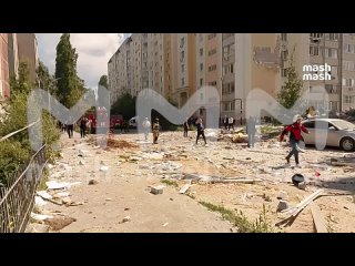 Ребёнок и двое взрослых погибли из-за взрыва в многоквартирном доме в Саратове. 10 человек достали из под завалов,... (видео)