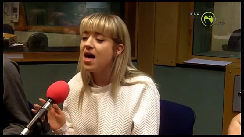 Leah Mc Fall Weird To Wonderful ( Live on BBC Radio