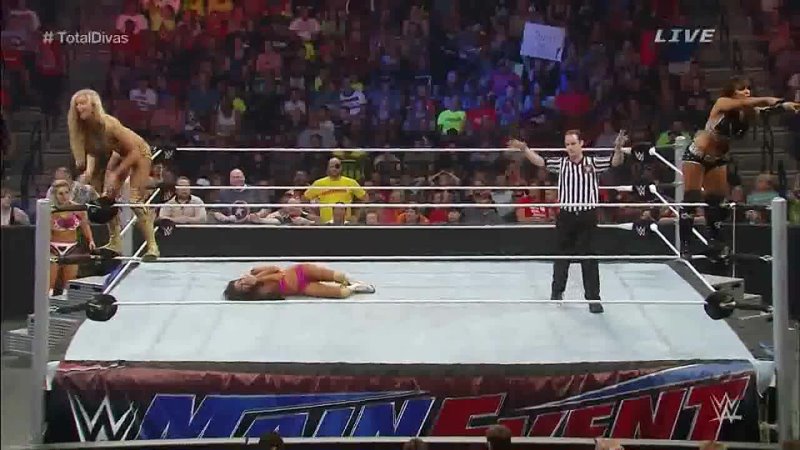(WWEWM) WWE Main Event  Summer Rae & Layla vs. Rosa Mendes & Natalya