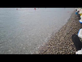 Погода на море сегодня.  Облачно, температура воздуха днем до 26 градусов в тени, температура воды 26,9 градуса.  Море... (видео)