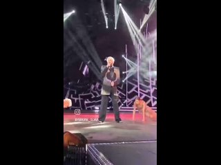 Филиппу Киркорову на "Новой волне" пиджак с бирками выдали  Спел - оформил возврат на Wildberries. Сплошная экономия 💰 (видео)