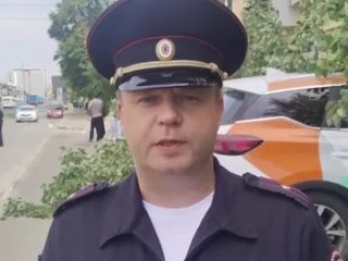 Подробности жуткой аварии на пр Ленина — один пешеход успел отпрыгнуть, второй нет.  Пешеход — 25 летний молодой... (видео)