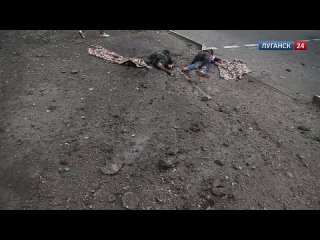 18 июля 2014 года, в Луганске на перекрестке улиц Королева и Буденного от мин, выпущенных украинскими нацистами, погибли восемь