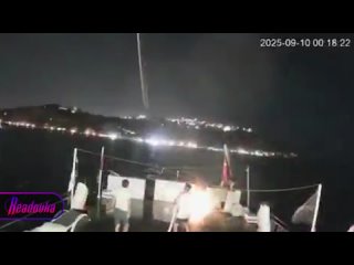 Флотилию Греты Тунберг дважды атаковал дрон у берегов Туниса    Гуманитарную «Флотилию свободы» под предводительством... (видео)