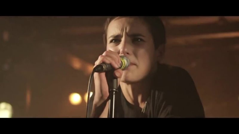 Savages - "Shut Up"