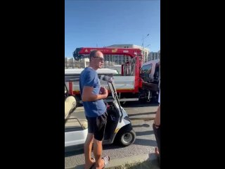 Конфликт вокруг гольф-каров в Сириусе  Жители федеральной территории “Сириус” пожаловались на действия полиции:... (видео)