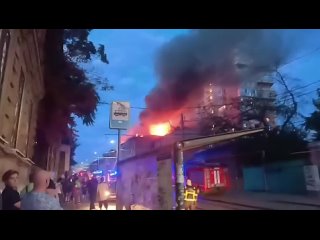 Хватит нам терпеть войну и воровство. Терпение — не добродетель, когда тебя посылают умирать. Проголосуй против «ЕДРА»... - Gero Ferre