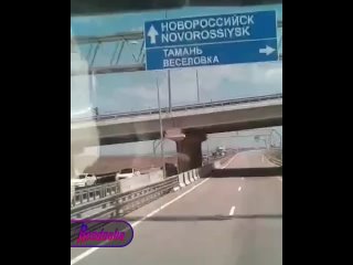 Пробка из почти 1000 автомобилей образовалась у Крымского моста — люди томятся в ожидании по 3 часа    Почти 17 км... (видео)
