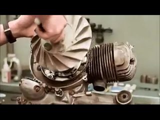 Реставрація Веспи скутера