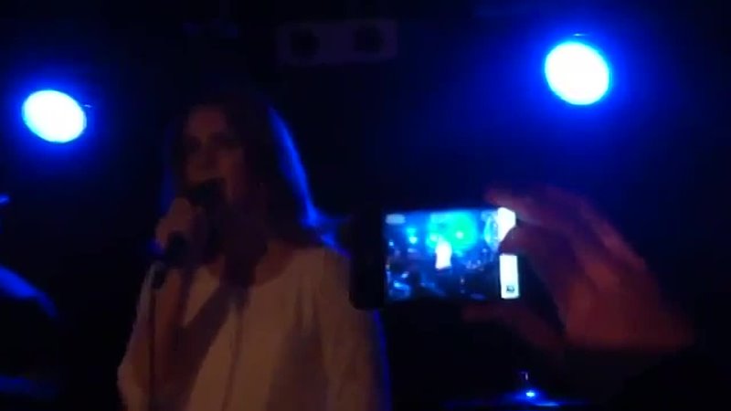 Lana Del Rey – Without You (Live @ «The Ruby Lounge»)