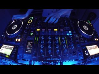 Mark Jones Tech House Mix August 7th 2014