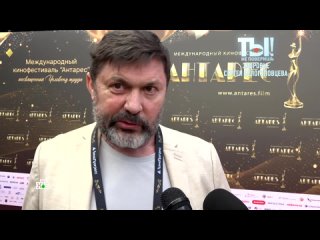 Сергей Белоголовцев развелся с женой после 35 лет брака и закрутил роман со своей помощницей  61-летний актер ушел от... (видео)