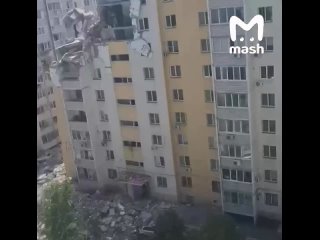 Минимум три УК сменились в рухнувшей саратовской многоэтажка за последний год. Ни одна из них не проводила проверки на... (видео)